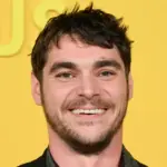 RJ Mitte, ‘Breaking Bad’ Star and Disability Advocate, Dies at 34